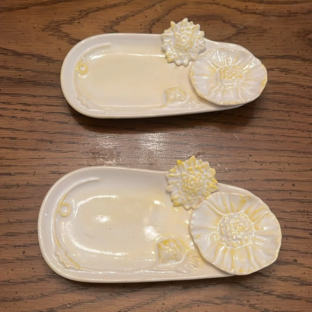 Anthropologie trinket dish